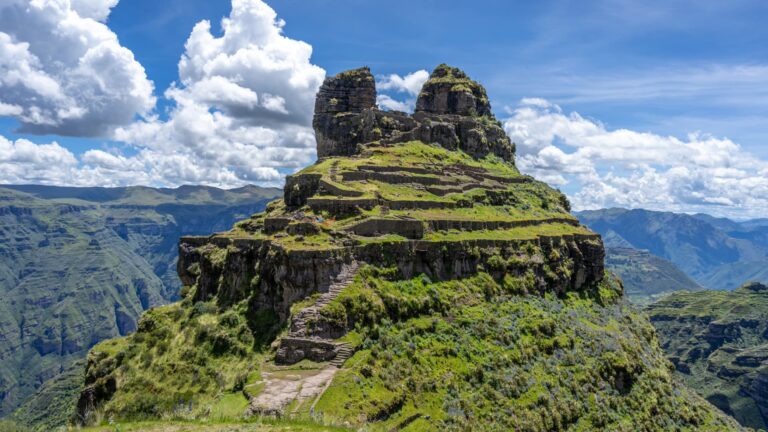 Waqrapukara: Tour Full Day a la Fortaleza de Cuernos en Cusco