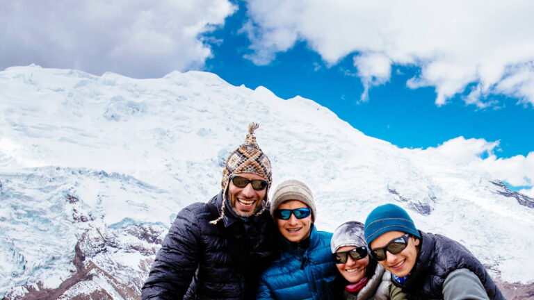 Visita el Glaciar Quelccaya en Cusco: Guía de Aventura 2026